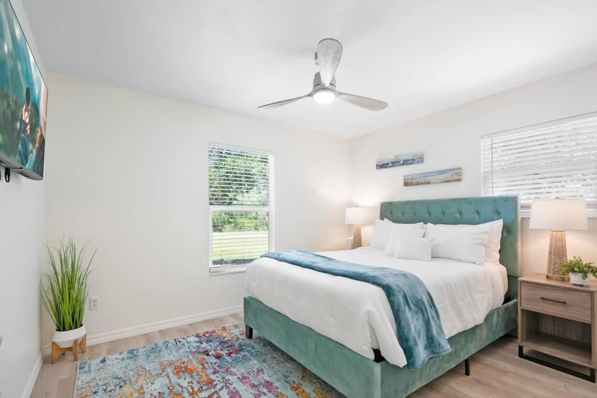 The St Augusdream Renovated Beach House Sleeps 8 Walk To Beach Villa St. Augustine Exterior photo